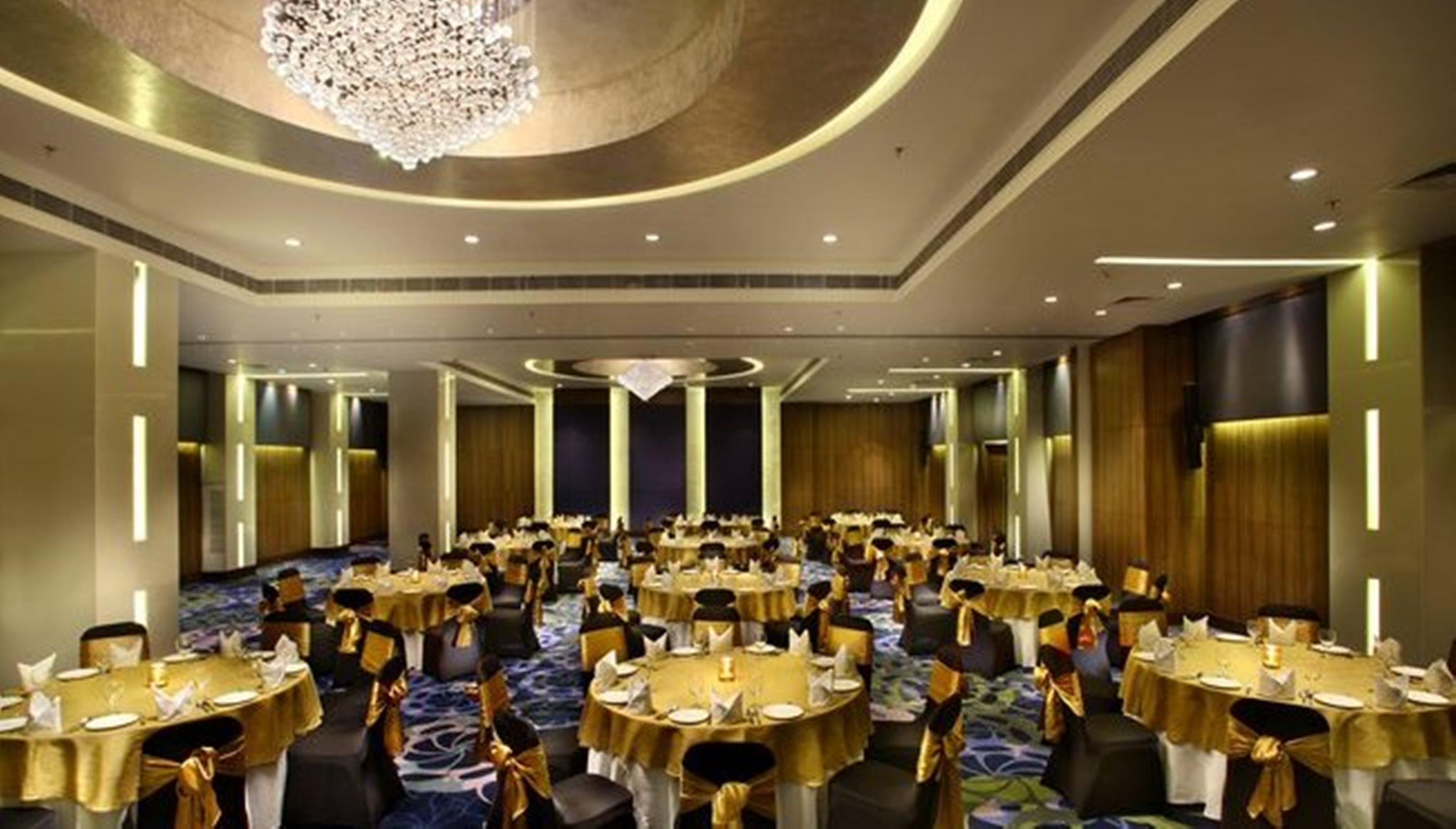 Готель Park Plaza Shahdara Нью-Делі Ресторан фото